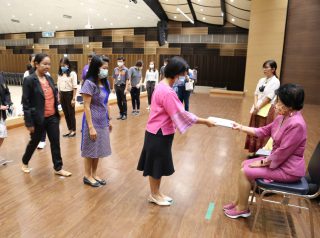 ประชุมเตรียมความพร้อมฝ่ายฝึกซ้อมจัดที่นั่ง จัดแถว และเบิกแถวบัณฑิต พิธีพระราชทานปริญญาบัตร